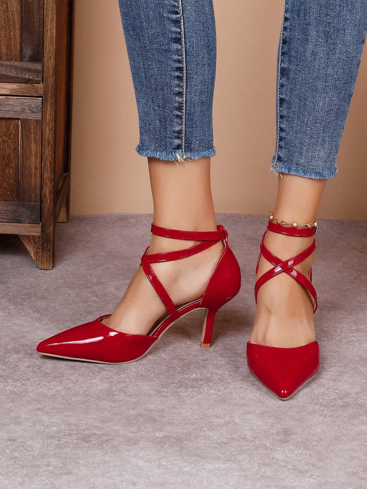 Zapatillas de Punta con Correas Cruzadas y Tacón Delgado