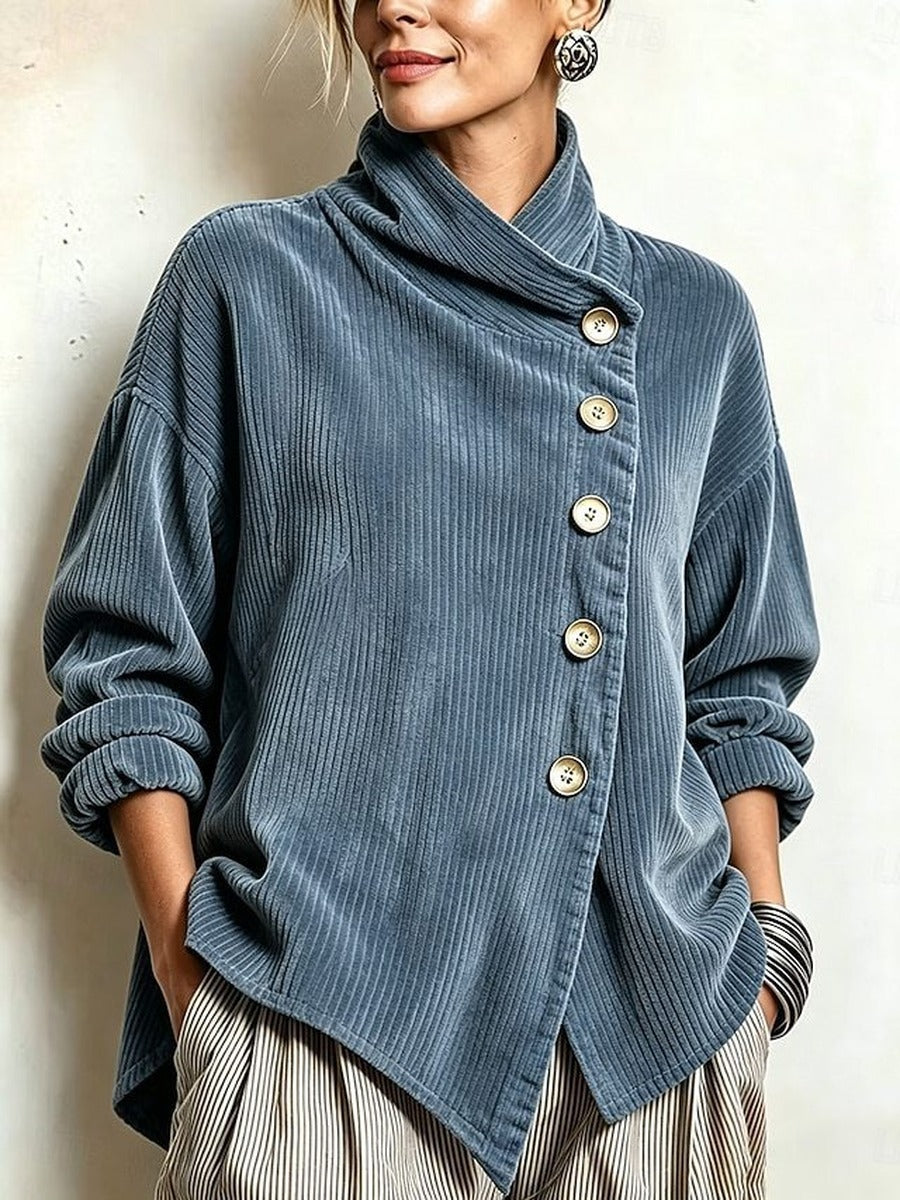 Selvaggia | Blusa de Pana con Cuello Alto y Botones en Diagonal, Azul Polvo